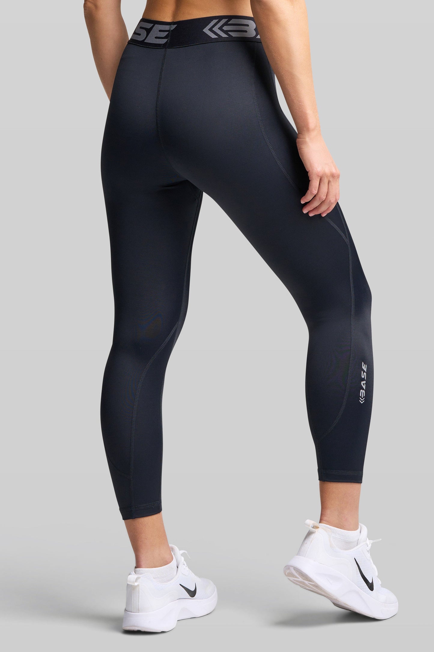 BASE 7/8 Women's Endurance Tights - Black