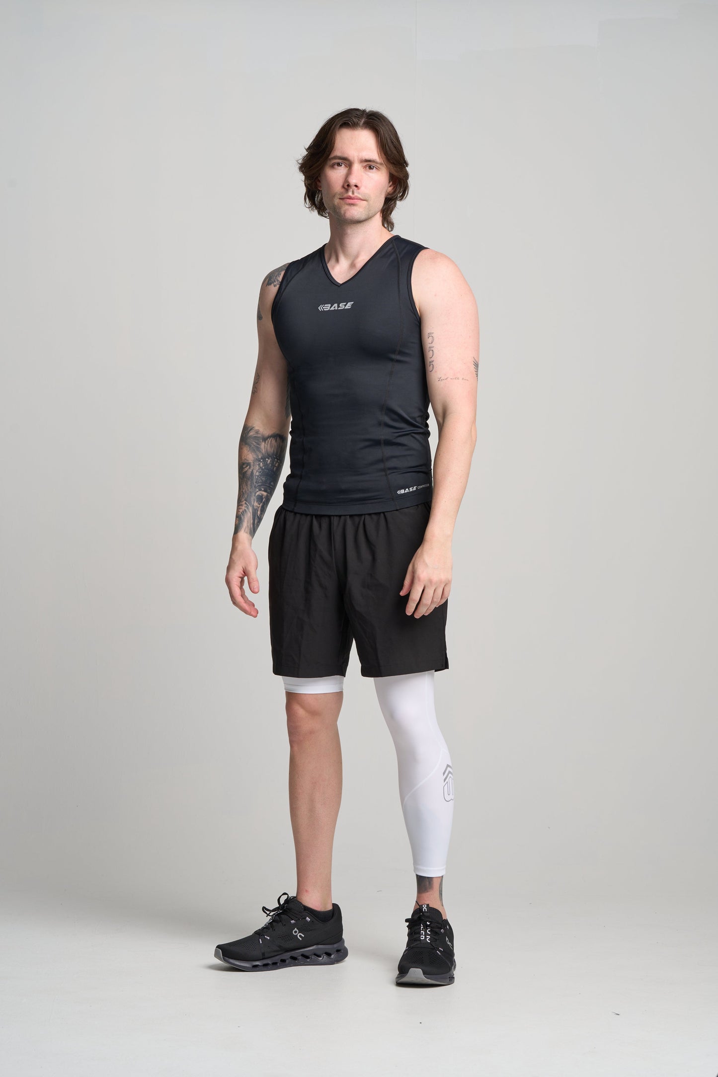BASE Men's Adapted 3/4 Tights - White (Right leg short)